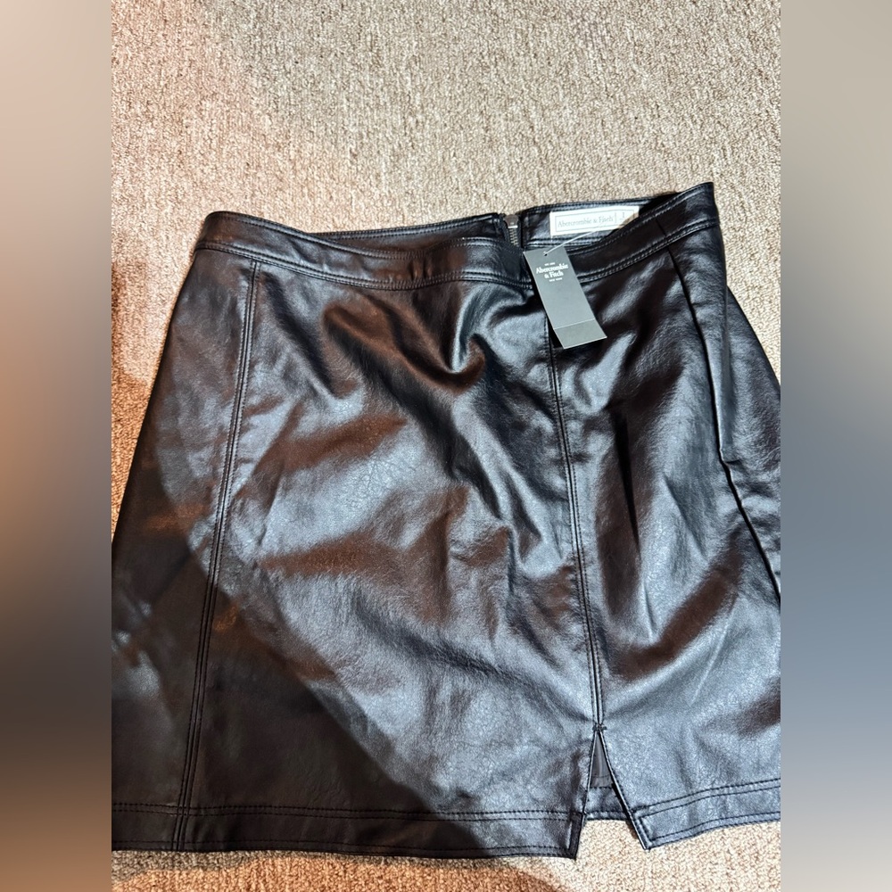 Abercrombie & Fitch Black Leather Pencil Skirt